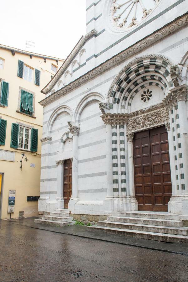 Colorato E Vivace Bilocale Apartment Lucca Exterior photo